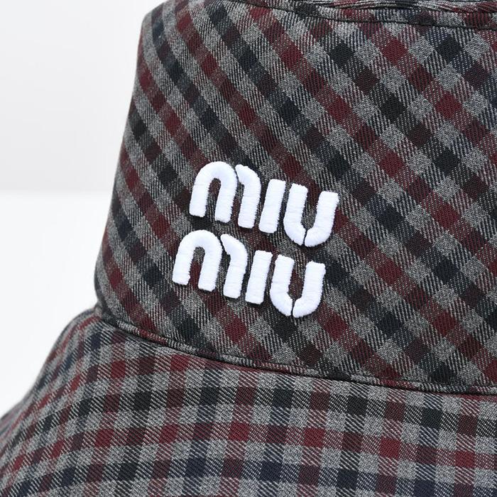 miu miu（ミュウミュウ） 帽子 ハット ギンガムチェック バケット