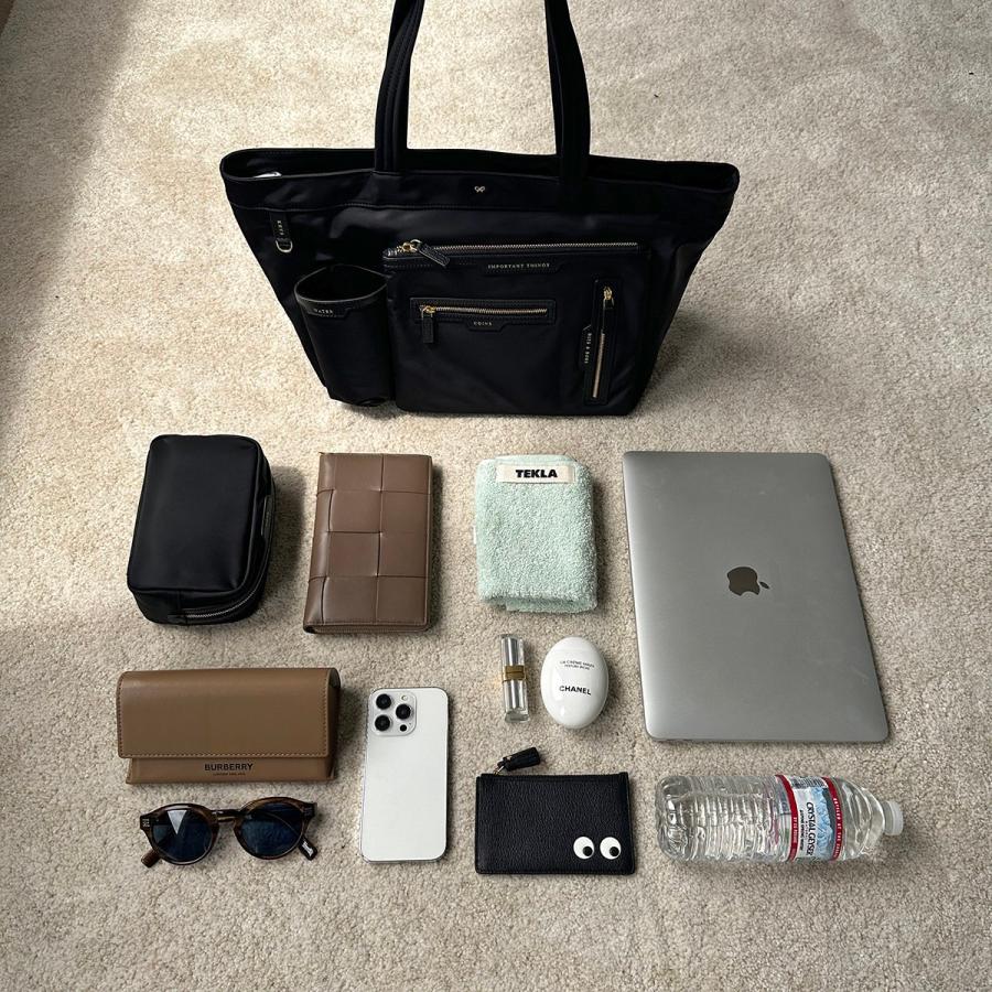 ANYA HINDMARCH（アニヤ・ハインドマーチ） トートバッグ マルチ