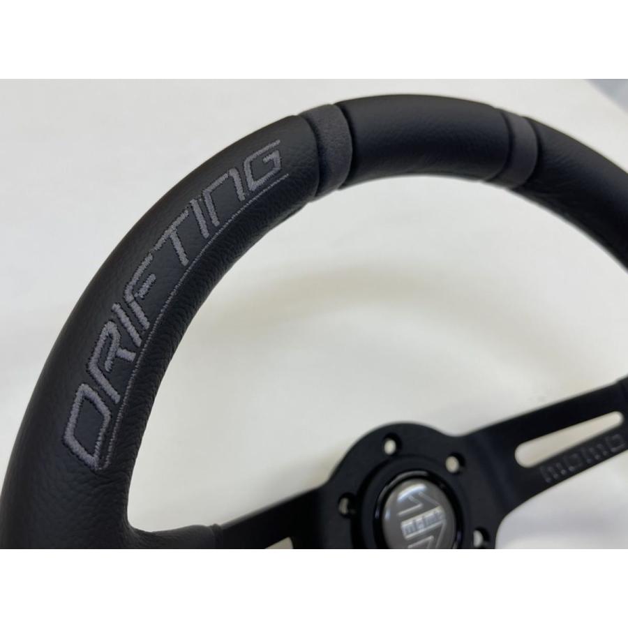 正規品 MOMO ステアリング ドリフティング 33パイ ブラックレザー