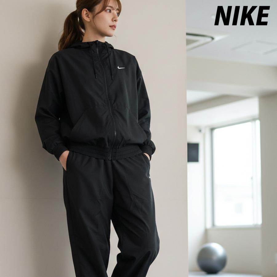 NIKE（ナイキ） ウインドブレーカー 上下 レディース セットアップ