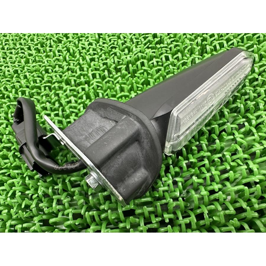 ホンダ（HONDA） CBR250RR フロントウインカー 左 VC26-002/0034514