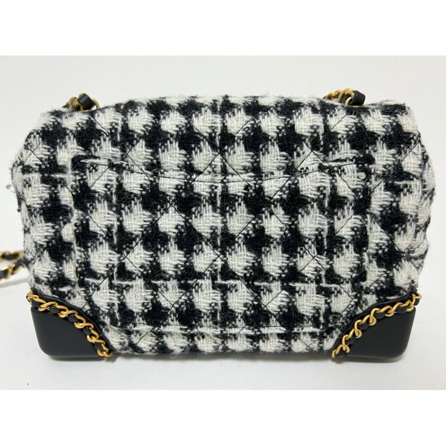 CHANEL（シャネル） ミニマトラッセ チェーンショルダーバッグ