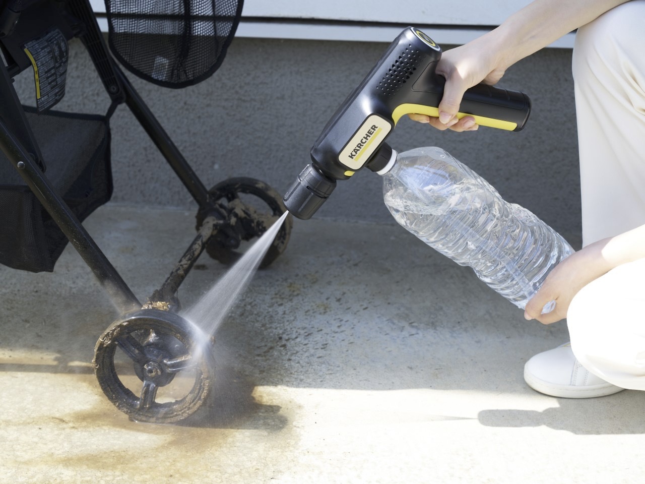 手乗りケルヒャー」一般販売へ--20分で2500台が完売した人気製品 特徴