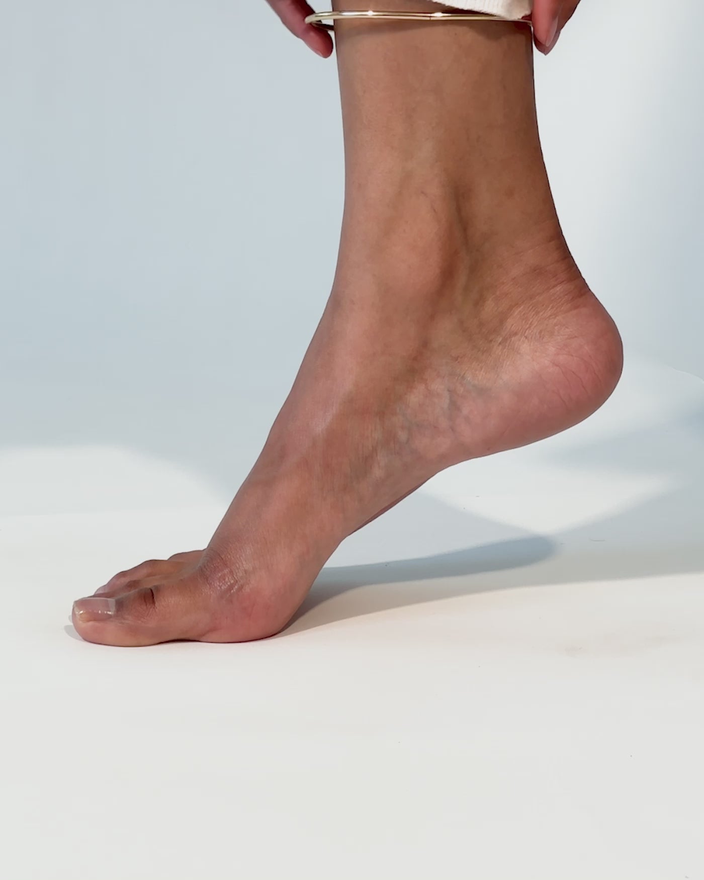 Dane Anklet in High-Polish Silver Finish | JENNY BIRD