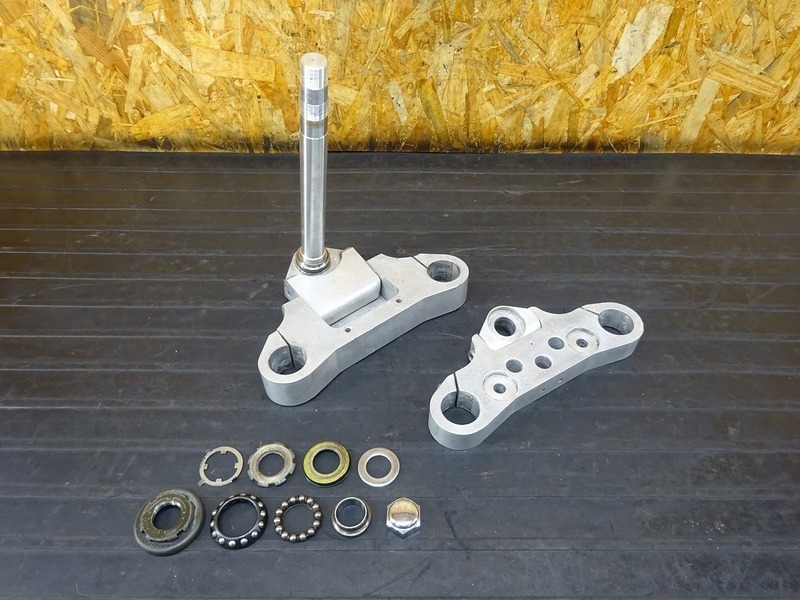 210429】スティード400(NC26-1110)□ 社外トリプルツリー トップ