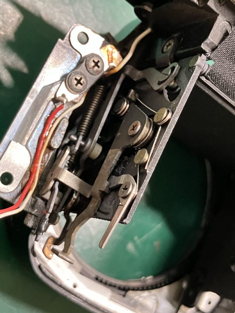 OLYMPUS M-1のよくある故障､修理はできるか？修理代の相場は