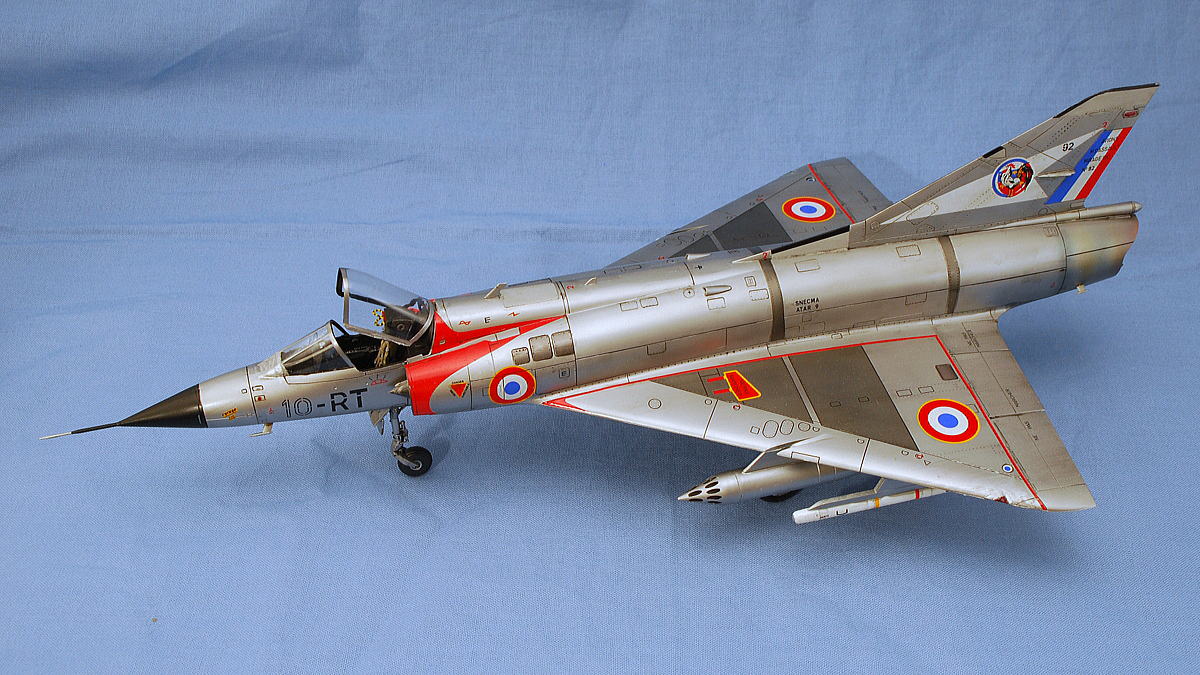 ダッソー・ミラージュIIIc フランス空軍戦闘機 エデュアルド 1/48 組立