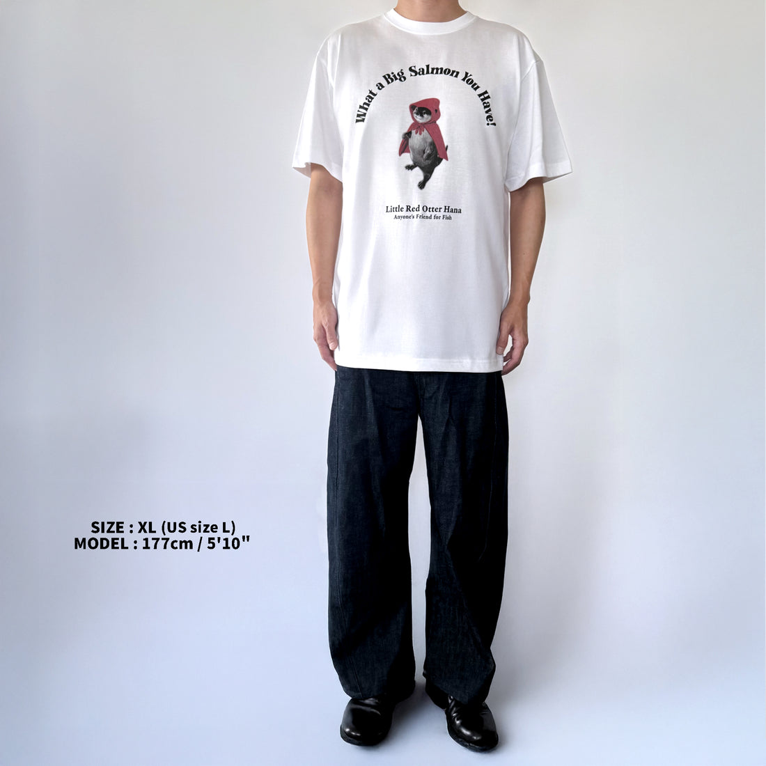 LITTLE RED OTTER HANA T-SHIRT WHITE – KOTSUMET OFFICIALSTORE