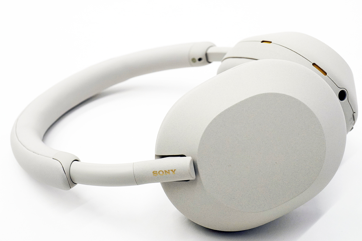 ワイヤレスノイズキャンセリングステレオヘッドセット「WH-1000XM5