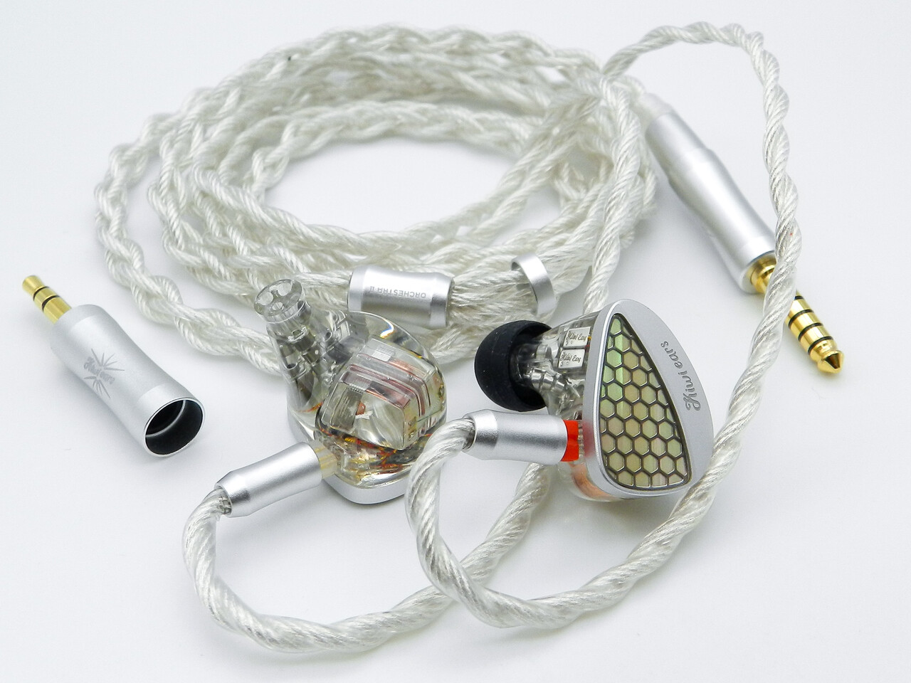 Kiwi Ears Orchestra II」 片側10BA、4WayのマルチBA仕様。安定性を