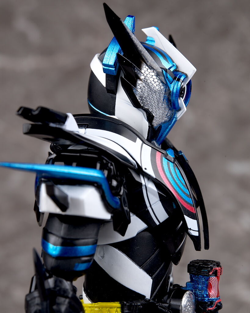 S.H.フィギュアーツ 仮面ライダークローズエボル レビュー : はっちゃか