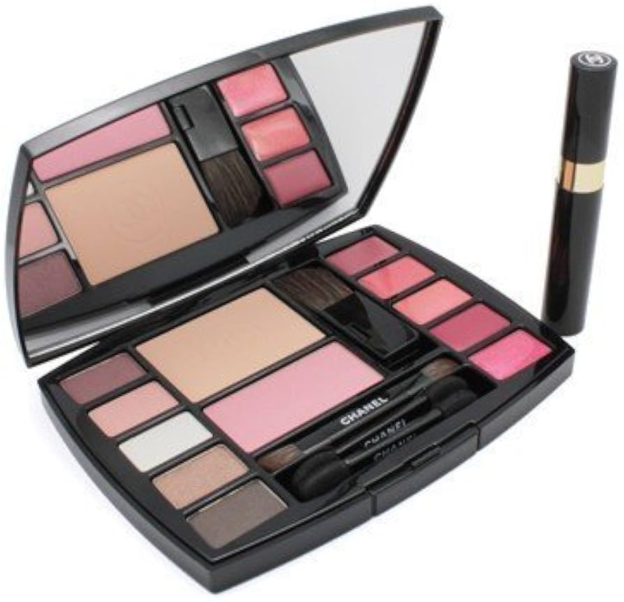 Amazon.co.jp: シャネル(CHANEL) トラベル メイクアップ パレット