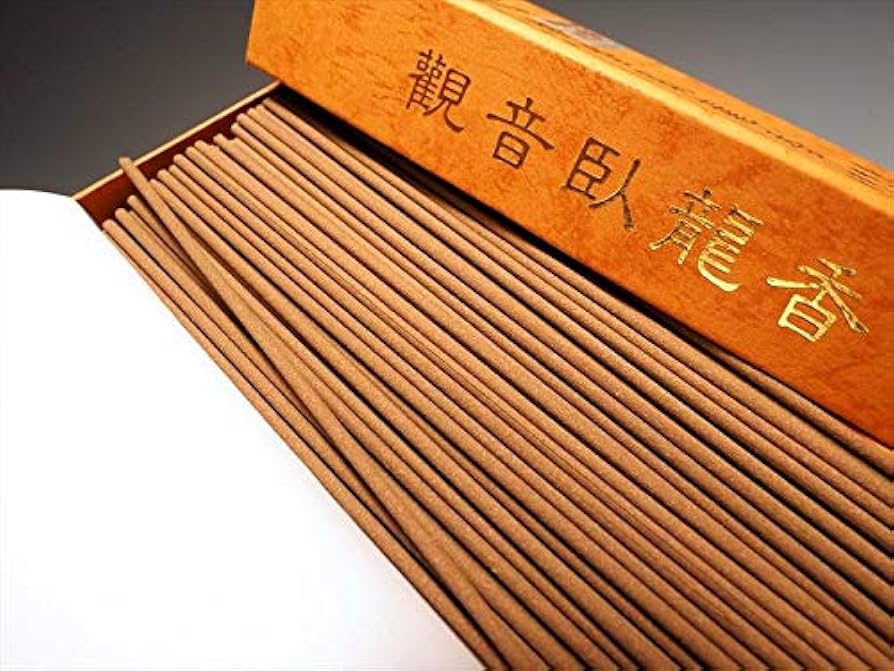 Amazon.co.jp: 高級 檀香【除障香 觀音臥龍香（かんのんがりゅうこう