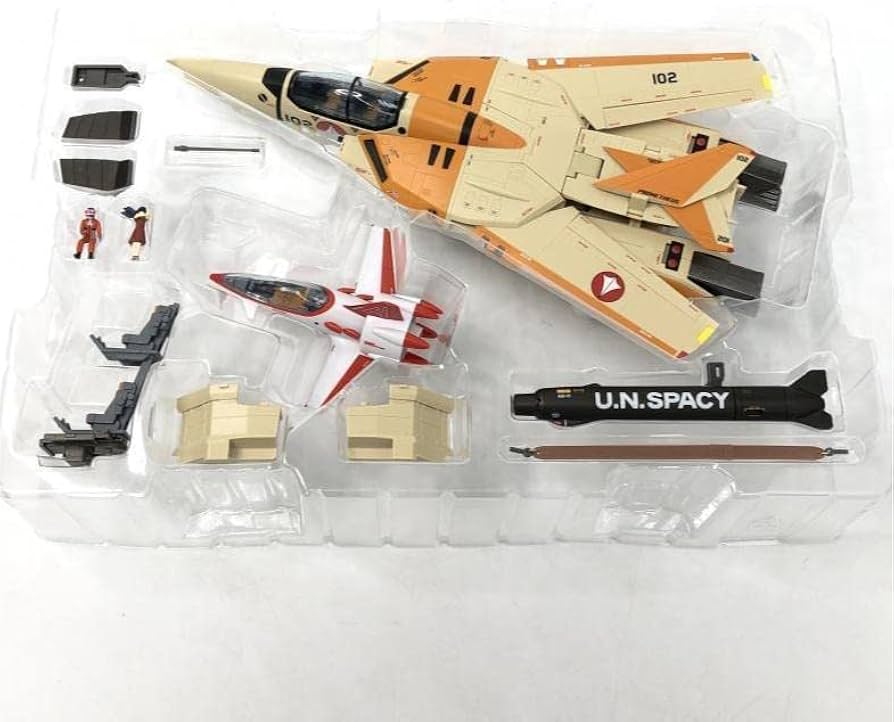 Amazon.co.jp: DX超合金 VF-1D バルキリー＆ファン・レーサー 超時空