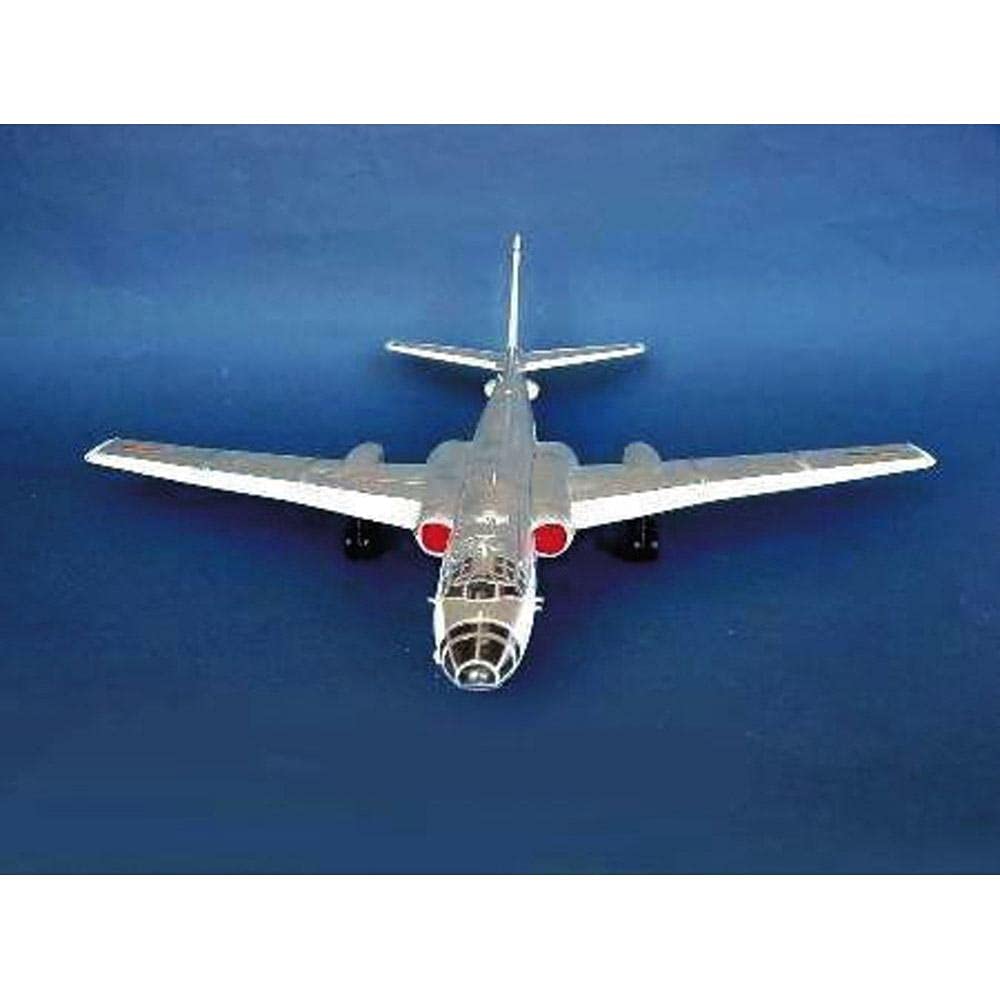 Amazon | トランペッター 1/72 ツポレフ Tu-16k-26 バジャーG 爆撃機