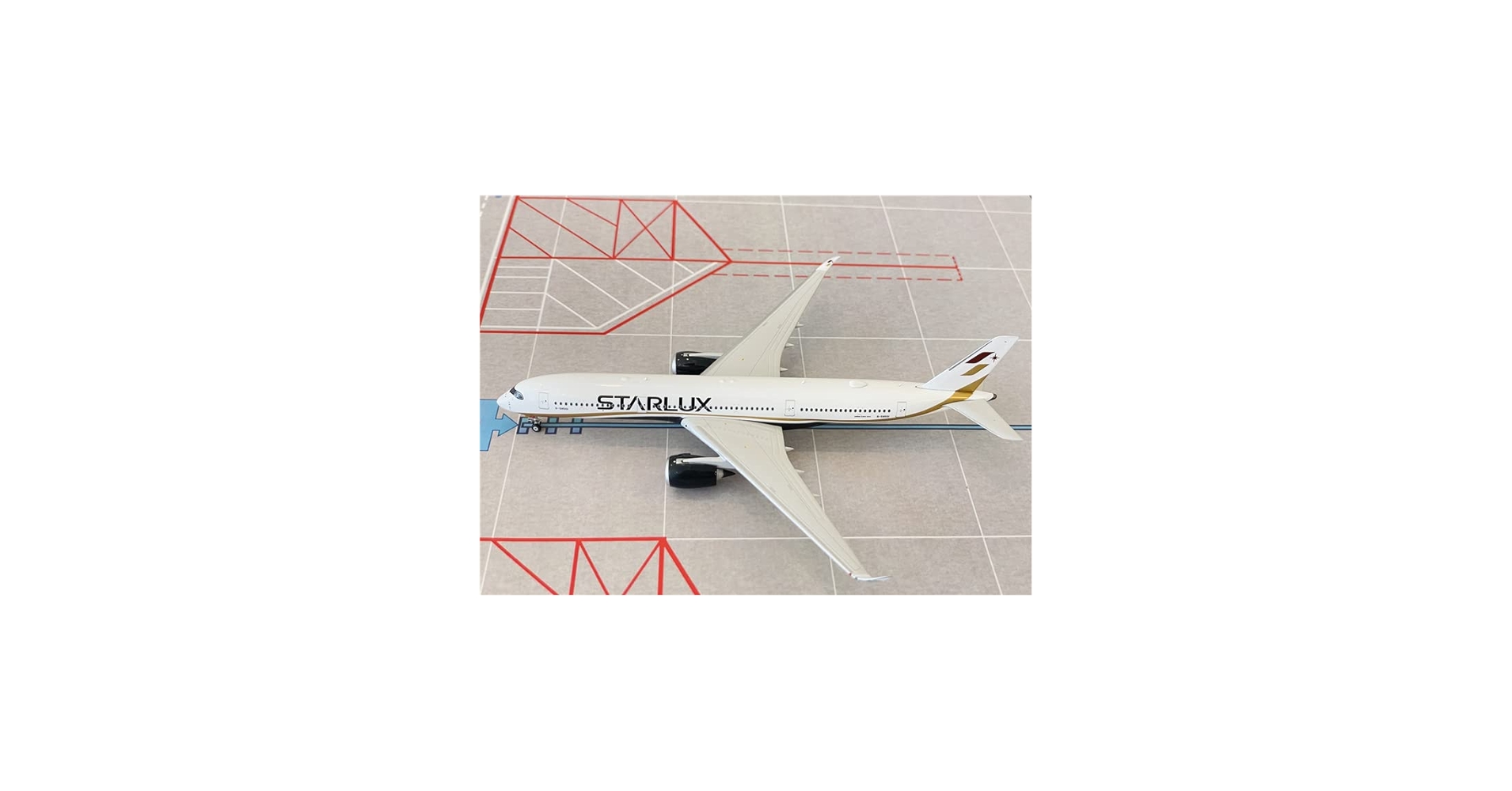 Amazon | Phoenix 1：400 完成品 StarLUX Aerospace for Airbus A350
