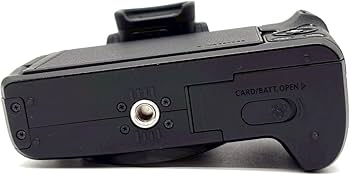 Amazon | キヤノン EOS Kiss M 【ボディ (レンズ別売)】 (ブラック