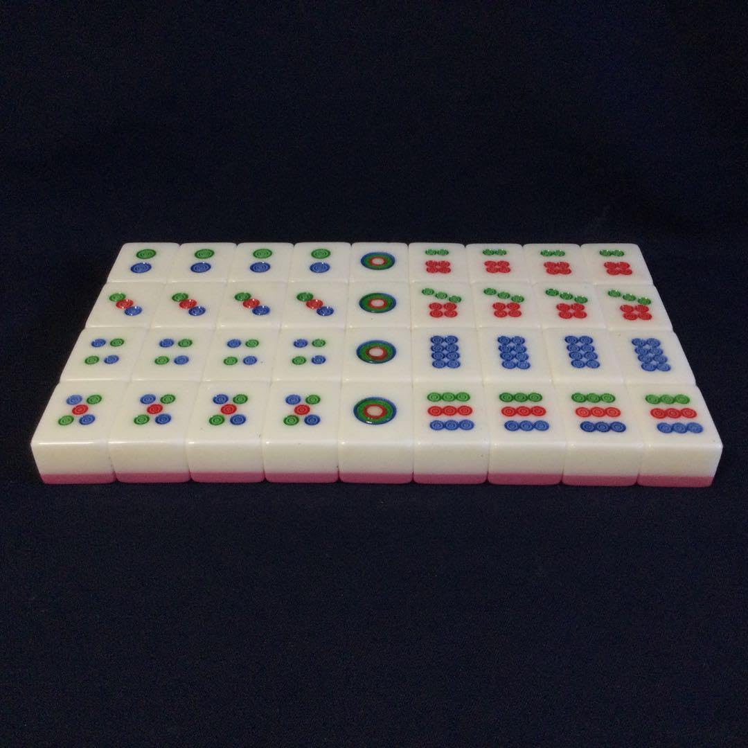 Amazon.co.jp: 麻雀牌 大きい 中国麻雀 箱付 K717 : おもちゃ