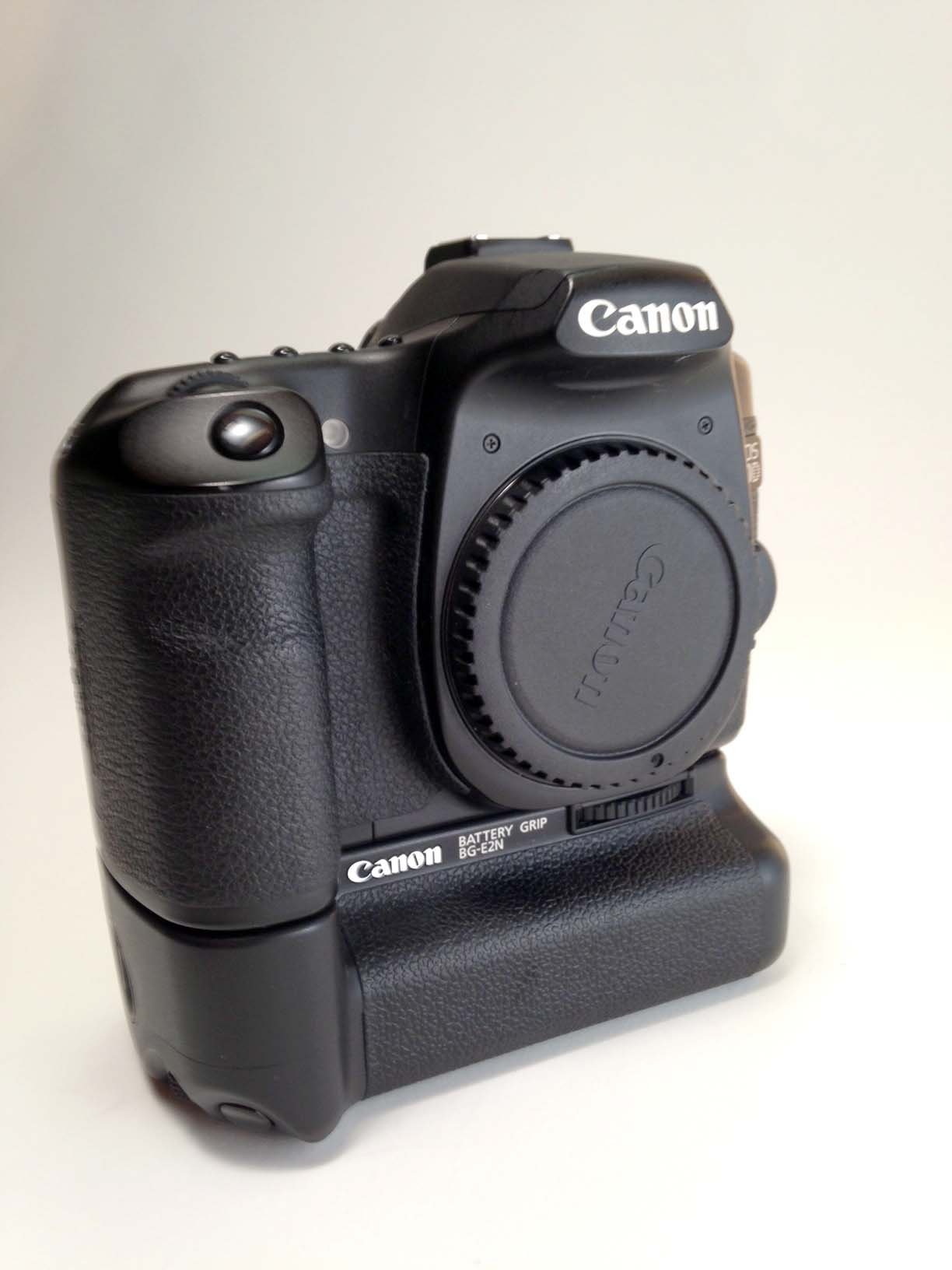 Amazon.com : Canon BG-E2N Battery Grip for Canon 20D, 30D, 40D