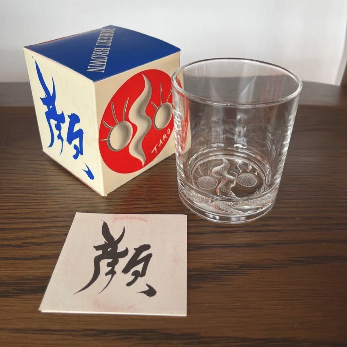 Amazon | 岡本太郎顔のグラス ロックグラス 太陽の塔 | ノーブランド品