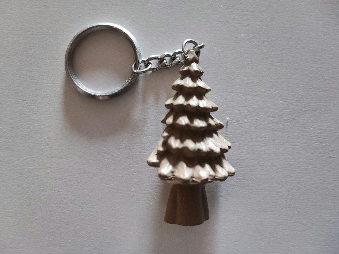 Amazon.co.jp: 奈良美智 森ガールキーホルダー⠀ : おもちゃ