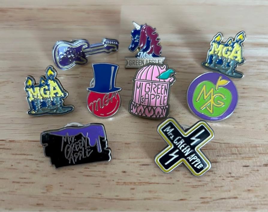 Amazon | Mrs. GREEN APPLE ピンバッジ | バッジ | おもちゃ