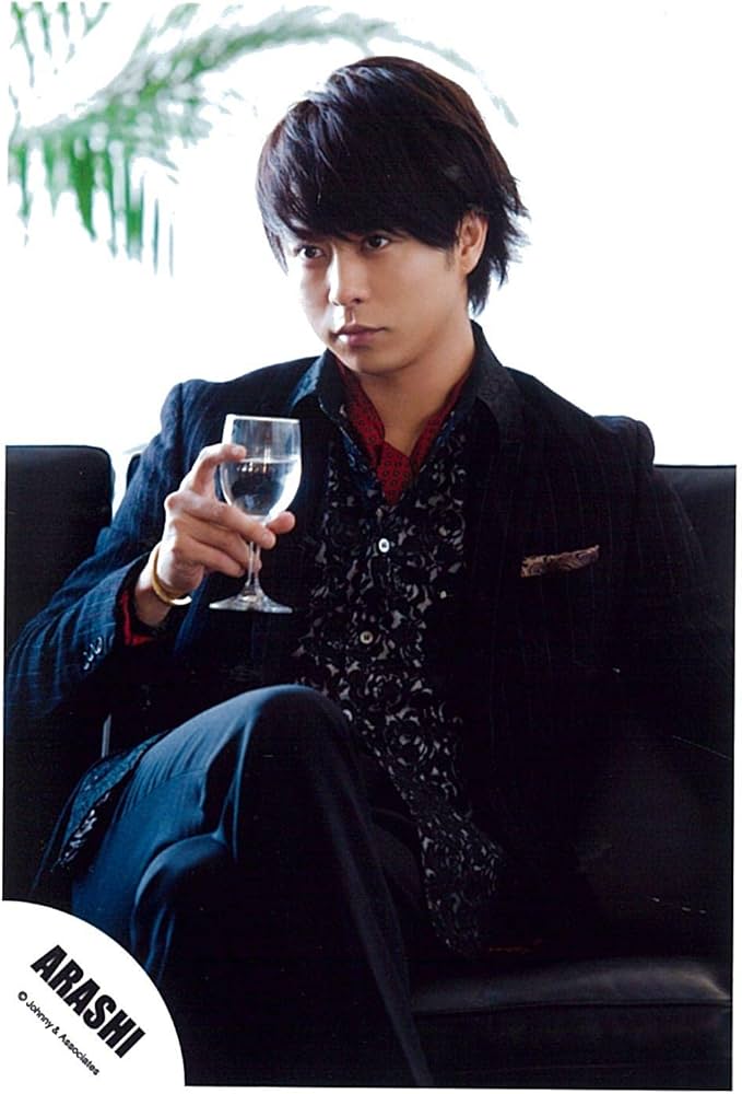 Amazon.co.jp: 嵐 ARASHI 公式生写真 LOVE MV & ジャケ写撮影オフ