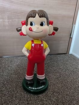 Amazon.co.jp: 不二家 ペコちゃん 首振り人形 40周年 : おもちゃ