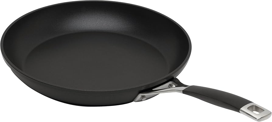 Amazon｜ル・クルーゼ(Le Creuset) TNS シャロー フライパン 28cm ガス