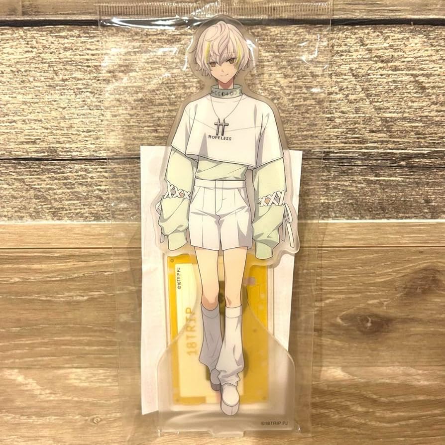 Amazon.co.jp: 18trip エイトリ アクリルスタンド 白光糖衣 : おもちゃ