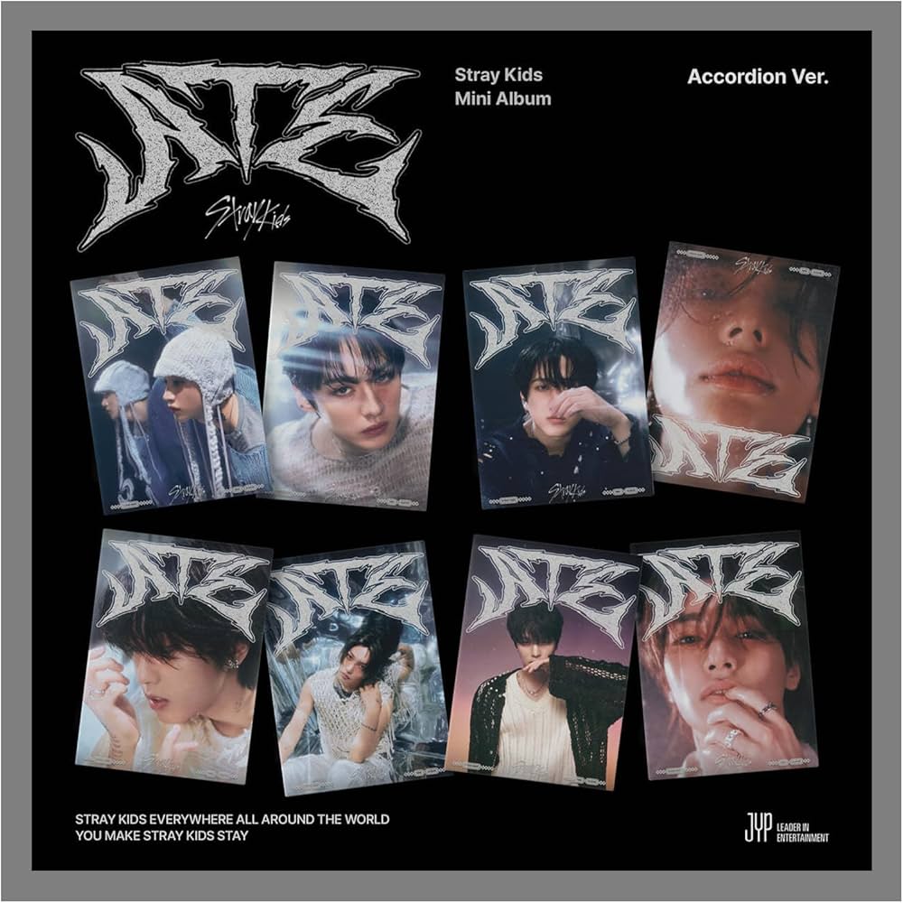 Amazon.co.jp: Stray Kids ATE 9th Mini Album with Tracking SKZ