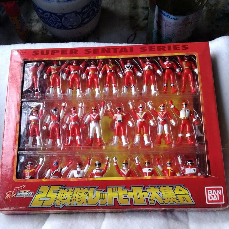Amazon.co.jp: 25戦隊レッドヒーロー大集合 : ホーム＆キッチン