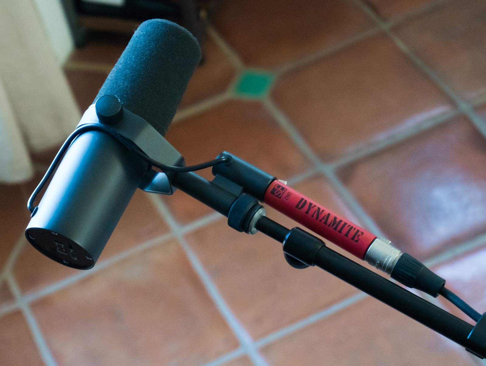 Amazon | sE Electronics DM1 DYNAMITE アクティブインラインマイク