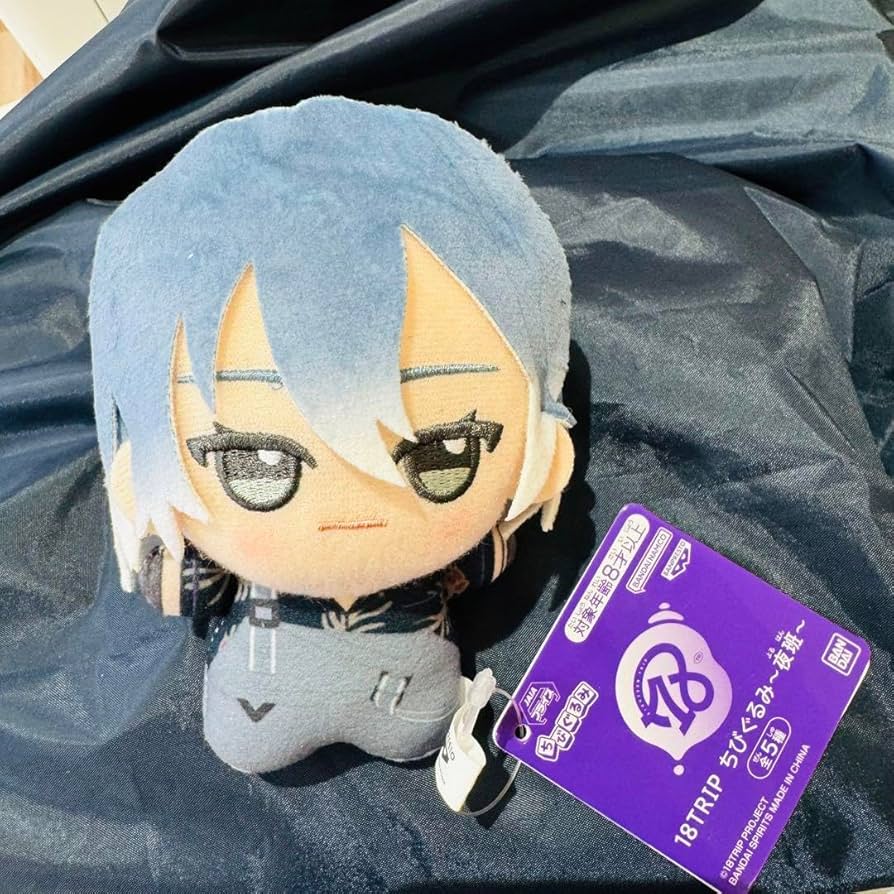 18TRIP エイトリ 蜂之屋 凪 ちびぐるみ カセットテープキーホルダー