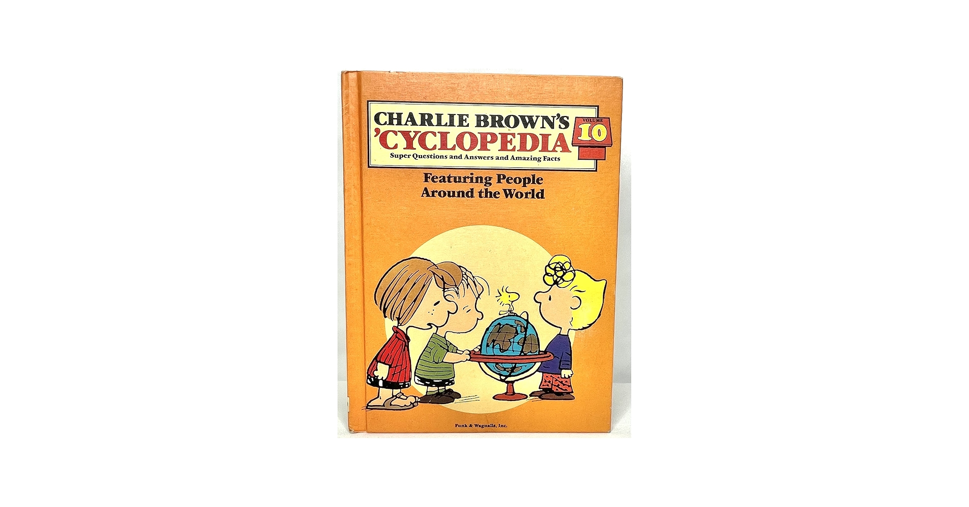 Charlie Brown's Cyclopedia: Super Questions and Answers and