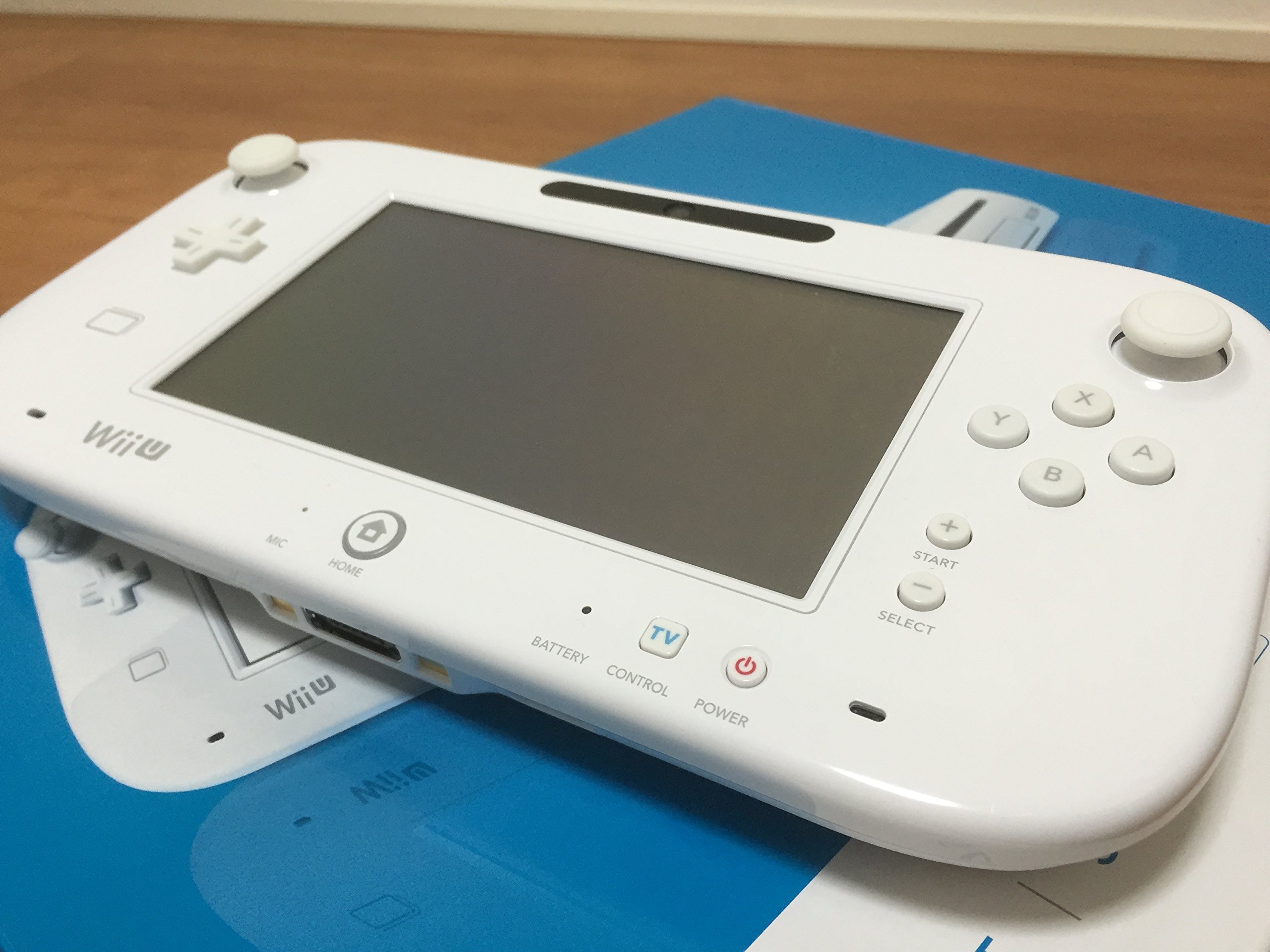 Amazon | Wii U プレミアムセット shiro | ゲーム機本体