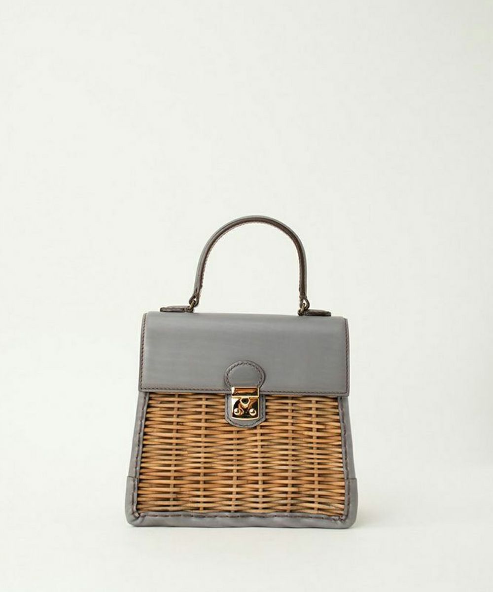 000000018189-01-m.jpg?t=