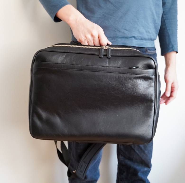Business Leather Factoryビジネスバックパックレビュー】1万円台で
