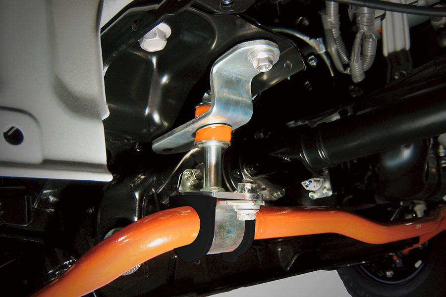 ハイエース足回り（足廻り）パーツ - ユーアイビークル