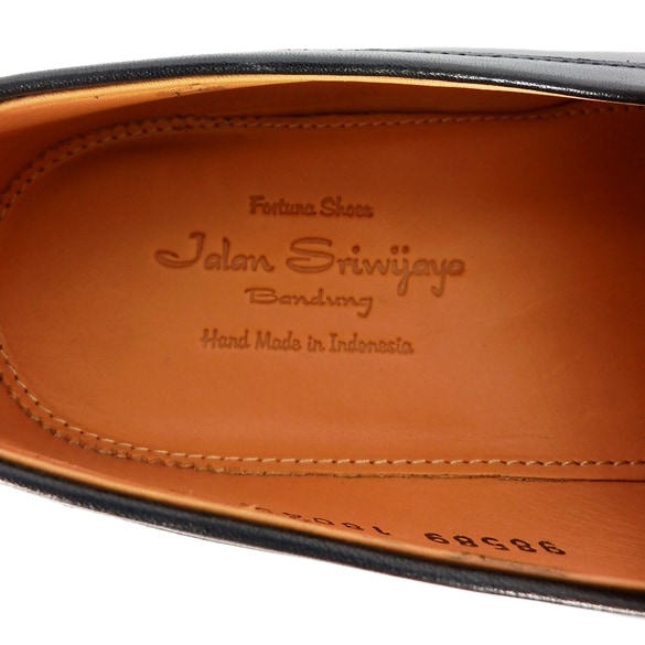 JALAN SRIWIJAYA ジャランスリウァヤ ローファー ブラック 98589