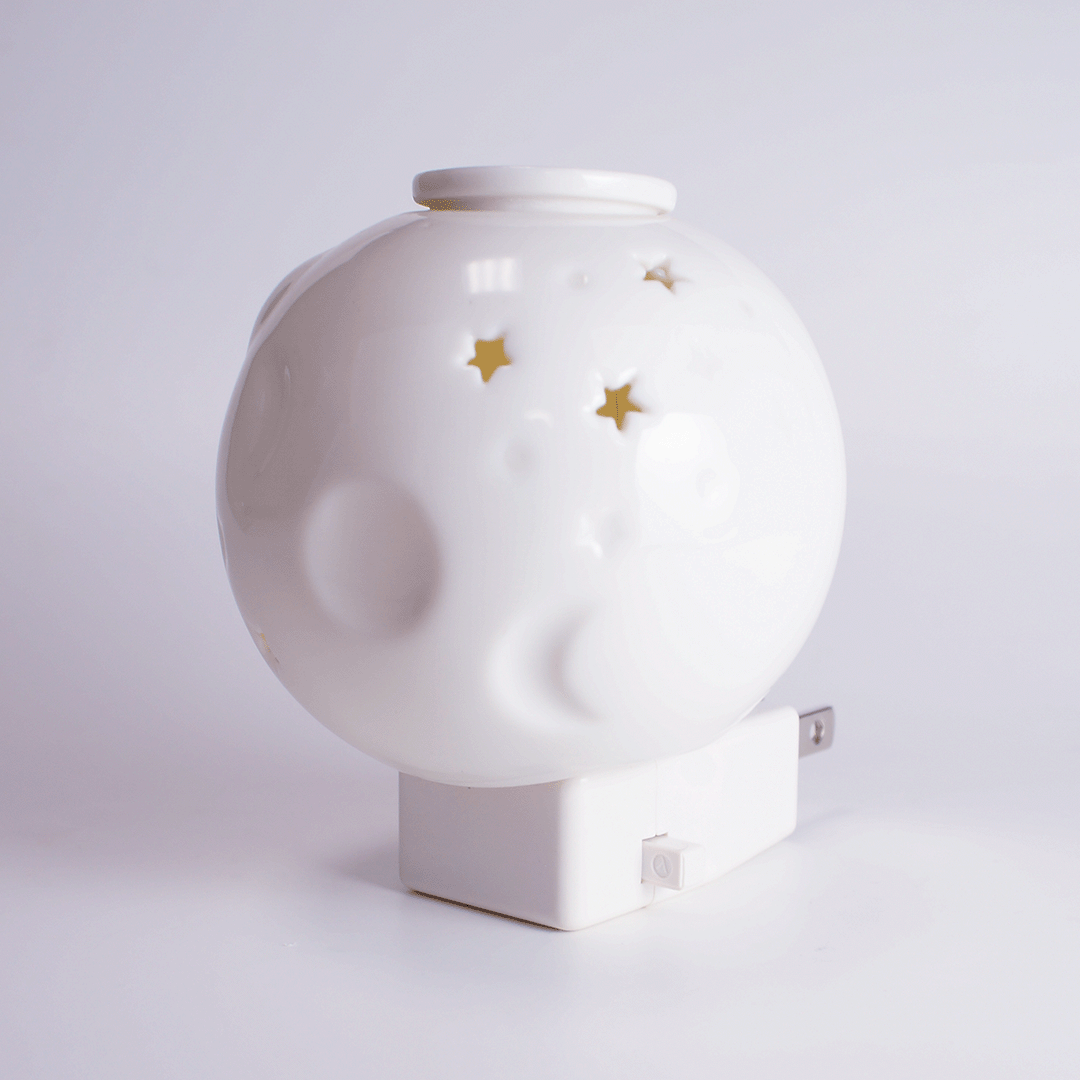 月のアロマランプ コンセントタイプ | カリス成城 WEB SHOP
