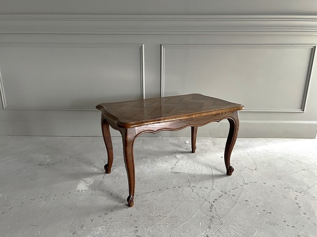 SALE》オーク材の猫足フレンチコーヒーテーブル 4702 | 家具,テーブル