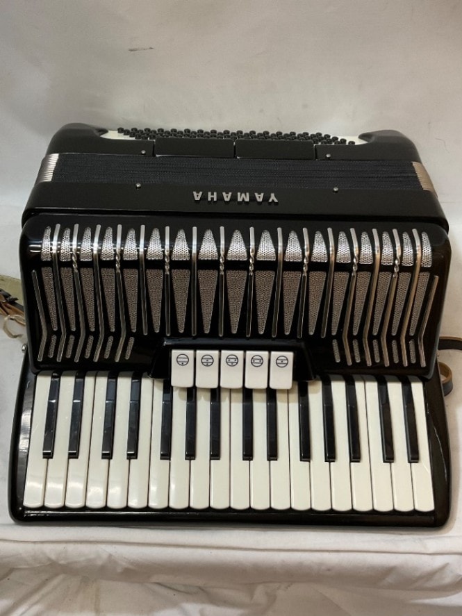 u53366 中古 ヤマハ アコーディオン 独奏用 | 中古楽器,その他楽器