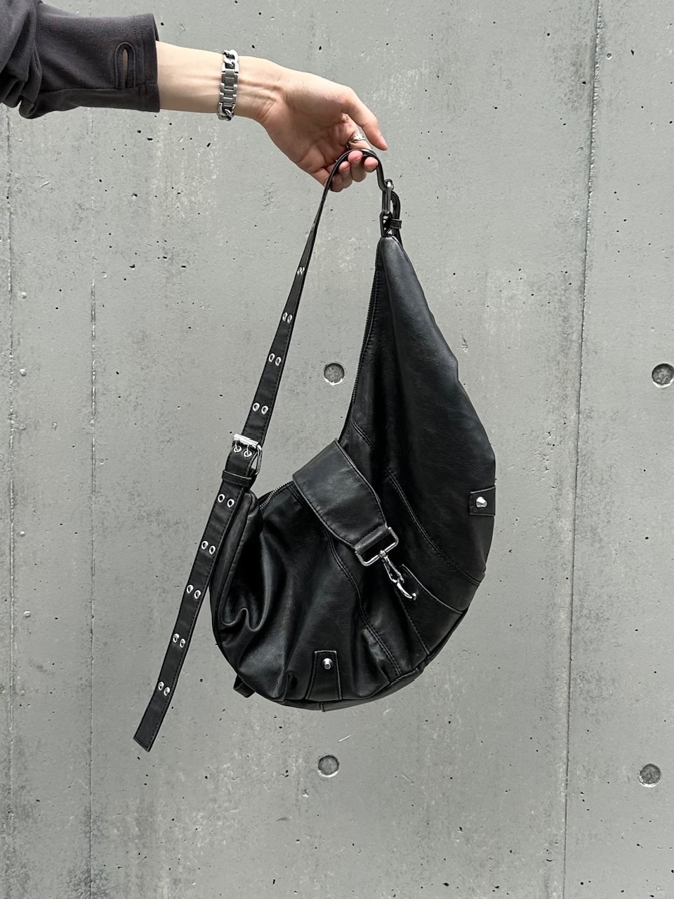 大阪店WEB限定受注制【Chikashitsu +】vintage eyelet shoulder bag