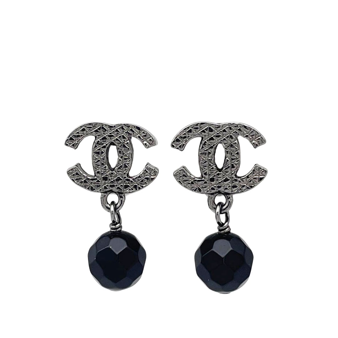 CHANEL シャネル スイングピアス ココマーク ボール E11V ガンメタ