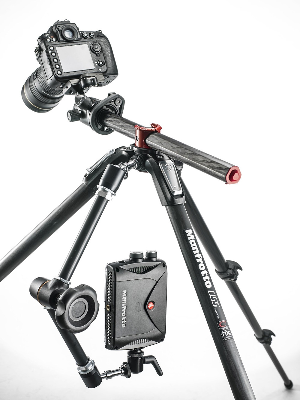Manfrotto 055プロカーボンファイバー三脚3段 MT055CXPRO3
