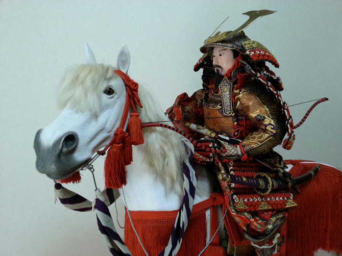 五月人形と本狂い｜大木素十 丸平コレクション