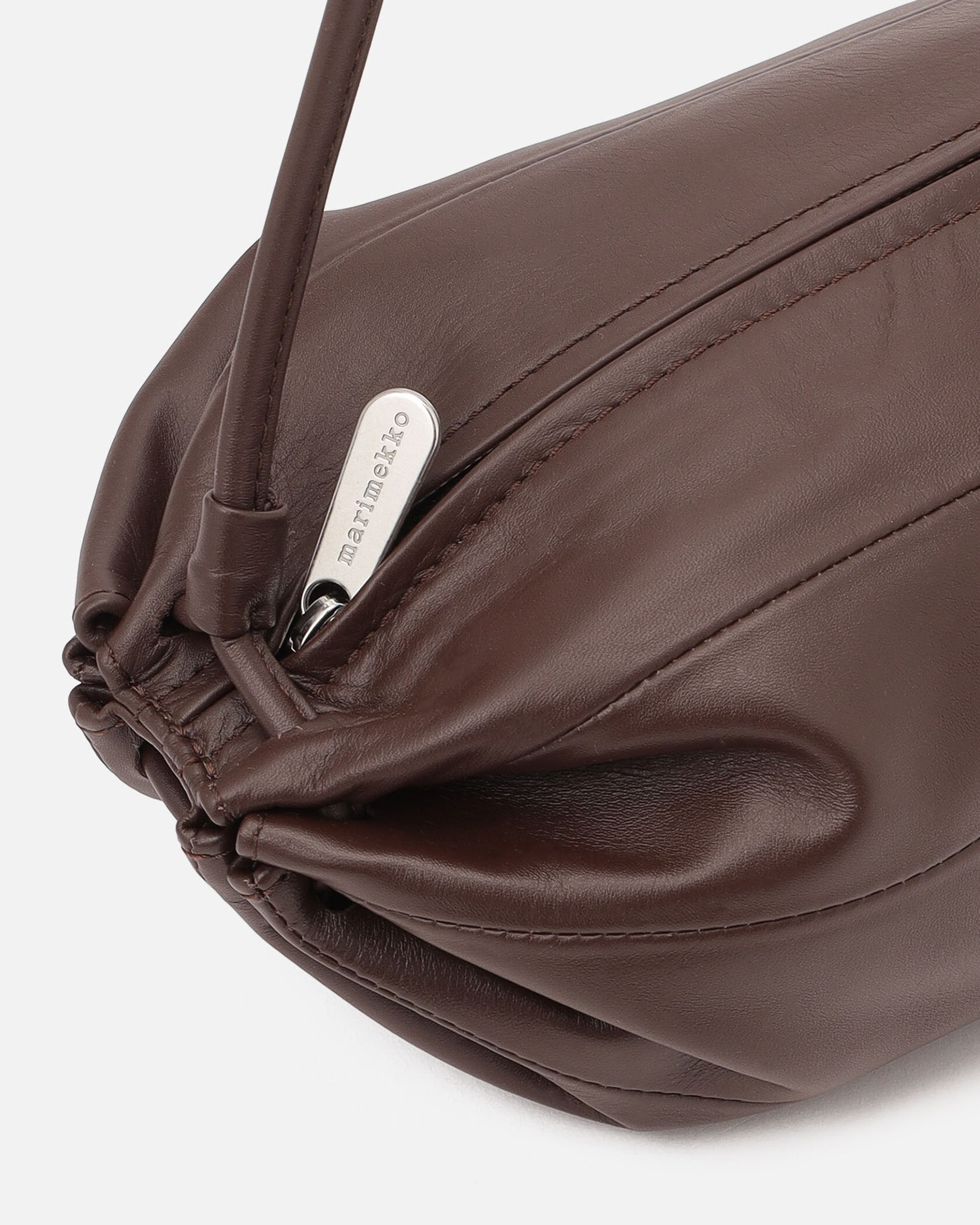 Karla ショルダーバッグ | レザーバッグ | バッグ | Marimekko
