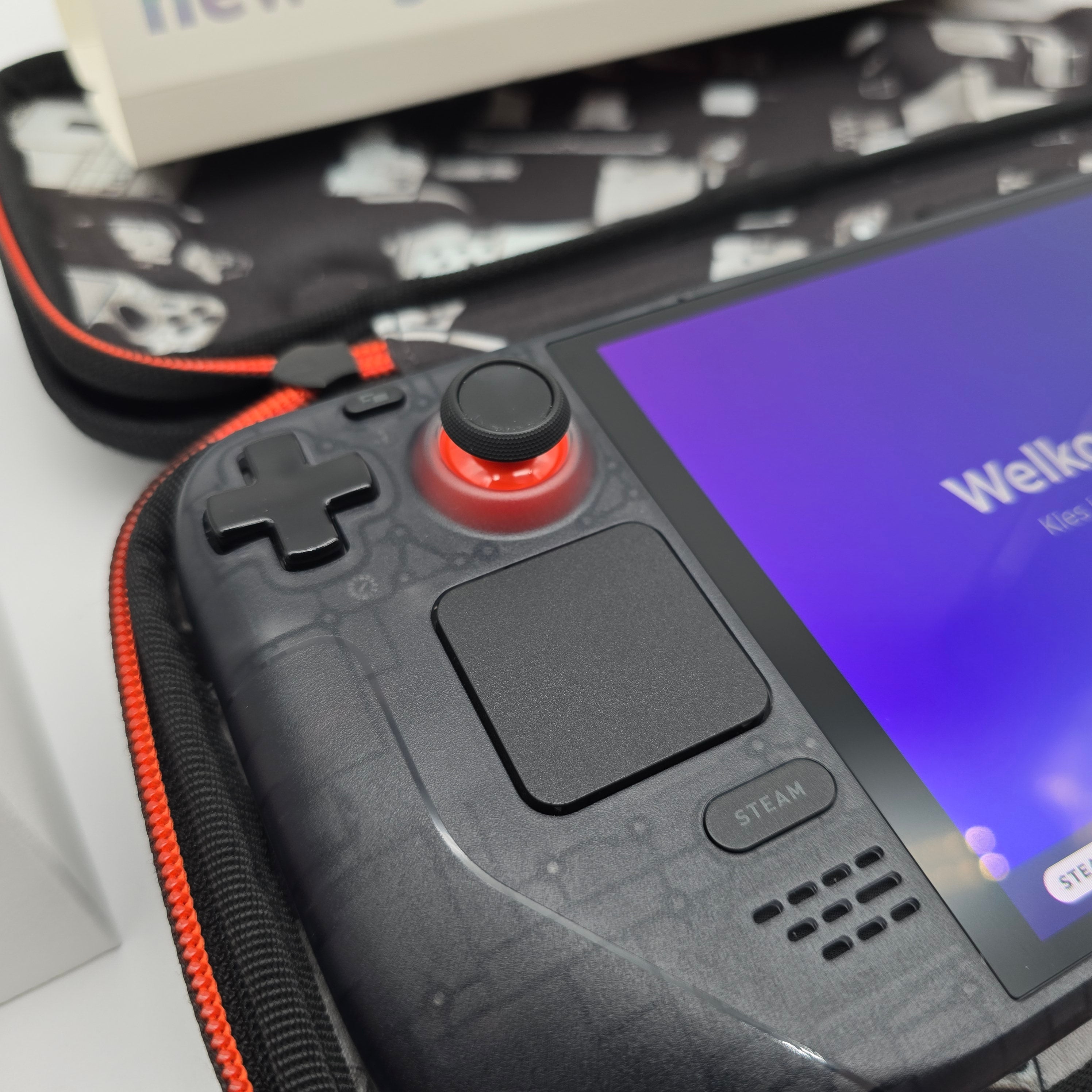 Valve Steam Deck OLED Limited Edition 2TB, Like New – MBPC