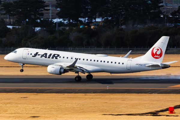 JA241J) J-Air Embraer E190 by Thomas Tse | AeroXplorer Photo Database